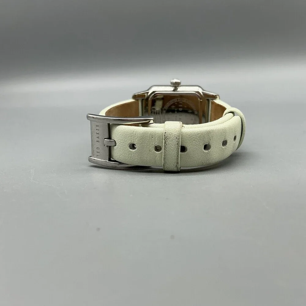 Ted Baker Womens Watch 24mm Silver Tone Crystals Green Leather New Battery